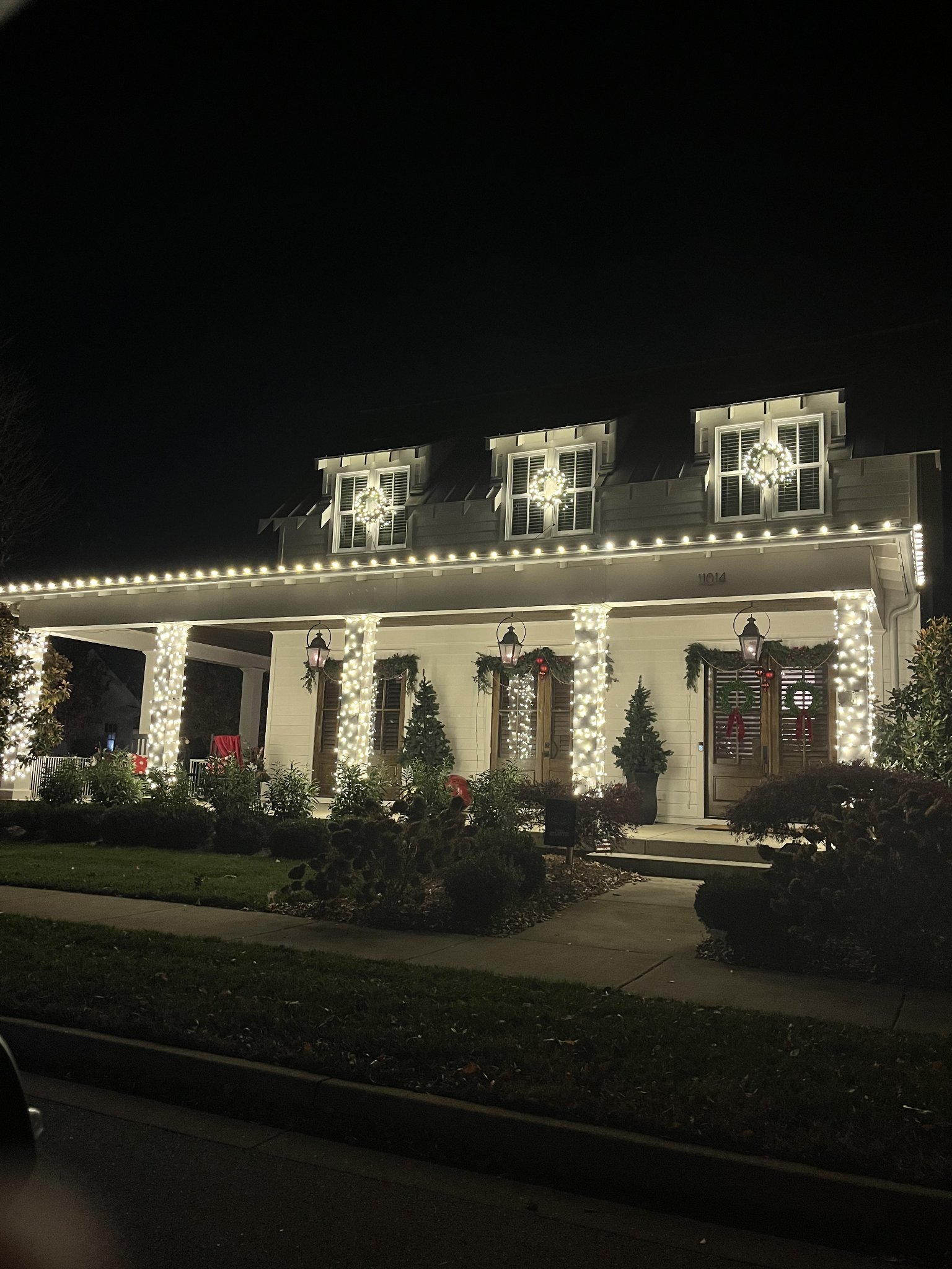 Wreath & Garland Installation